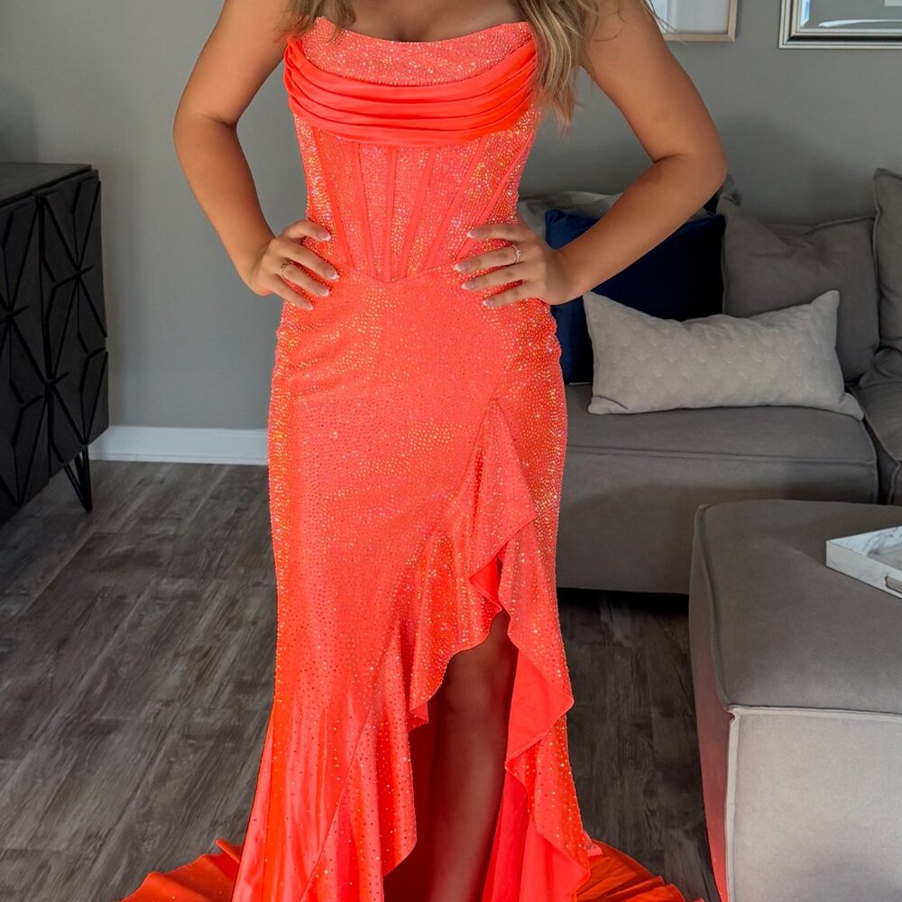 Sherri Hill Fall 2025 collection style 56992 homecoming/prom dress